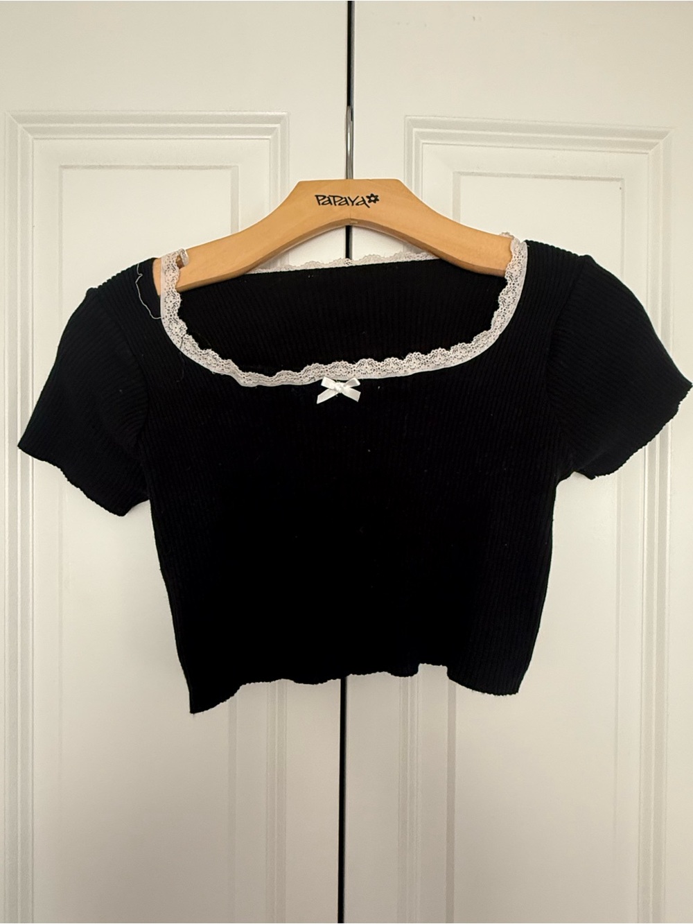 Black Lace-Trim Ribbed Crop Top